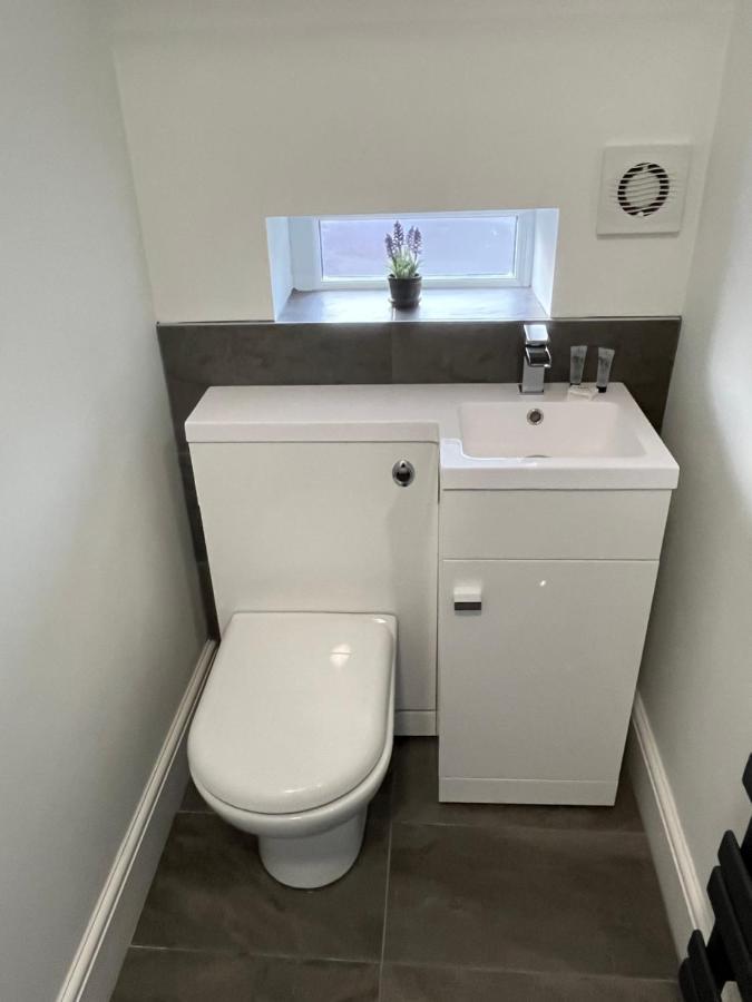 Entire Spacious 4 Bedroom Apartment In Bournemouth Ngoại thất bức ảnh